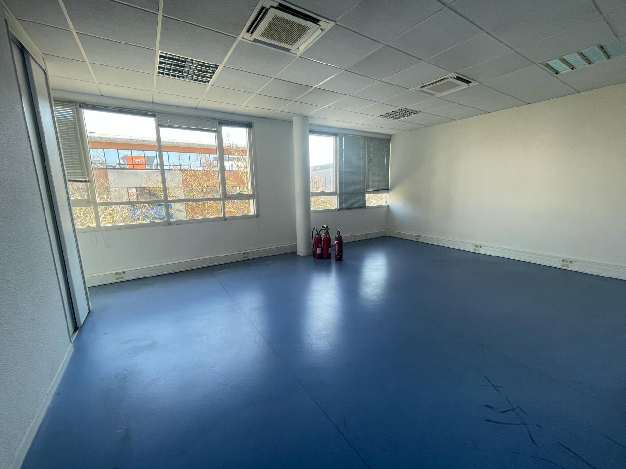 Bureau Rennes 450m² Location bureau Rennes Ille-et-Vilaine OLBUR2315161 2